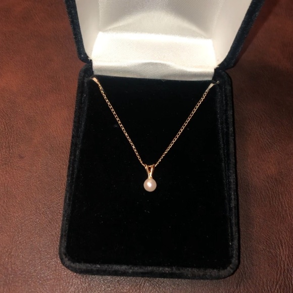 14kt yellow gold Pearl necklace 14" - Picture 4 of 4